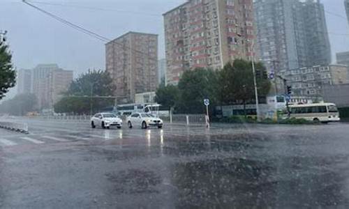 北京今晚将有中到大雨_北京今晚将有中到大雨真